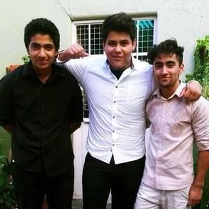 Meet your Posher, Esteban